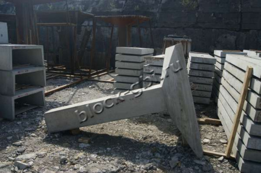 Фундамент Ф3-2